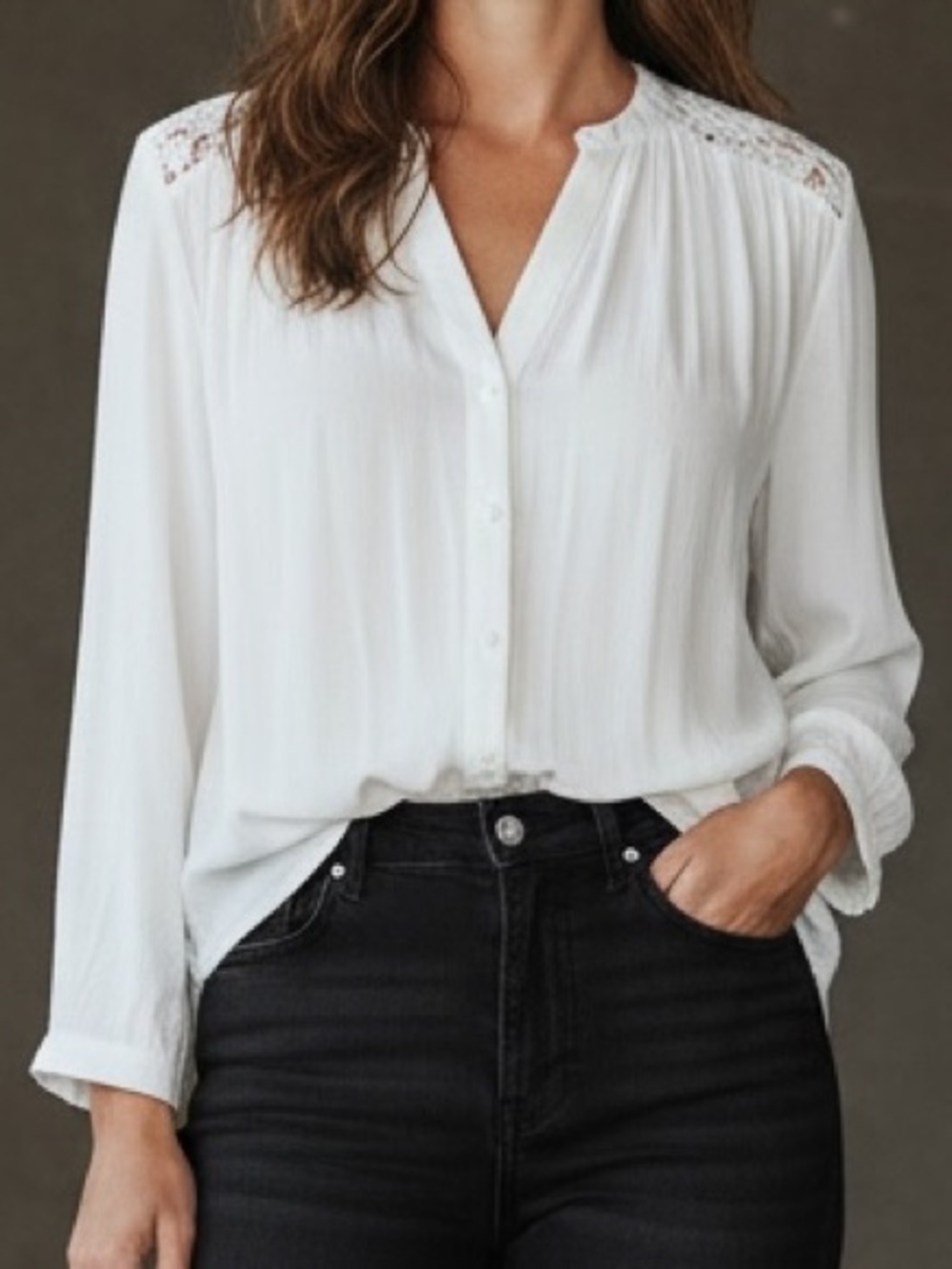 NWT Ella Moss Women's Ivory Button-Front Blouse with Gathered Laced Shoulders